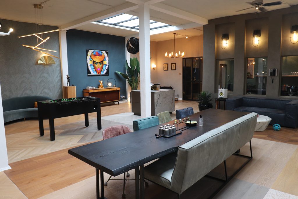 Showroom Nieuwe Uilenburgerstraat 14 Amsterdam